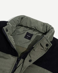Warning Clothing - Korshavn Vest Jacket Crinkle Corduroy | Black, Olive, Oxford Blue